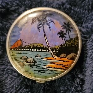 Antique morpho Real butterfly wing Rio scene powder compact 1920s